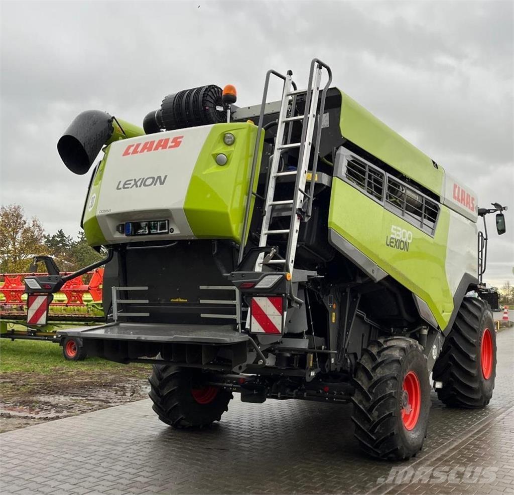 CLAAS Lexion 5300 Kombájnok