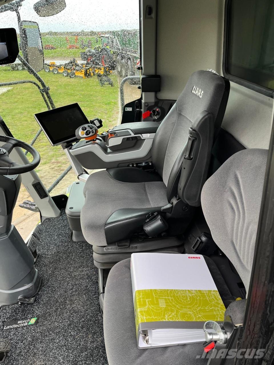 CLAAS Lexion 5300 Kombájnok