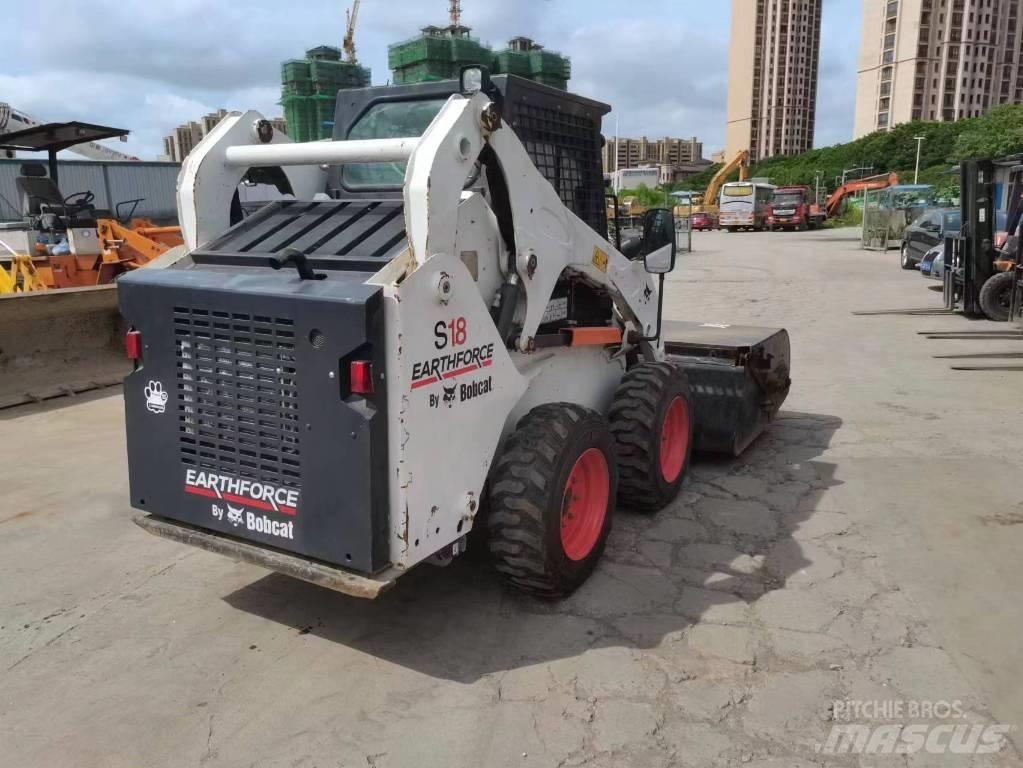 Bobcat S 16 Kompaktrakodók
