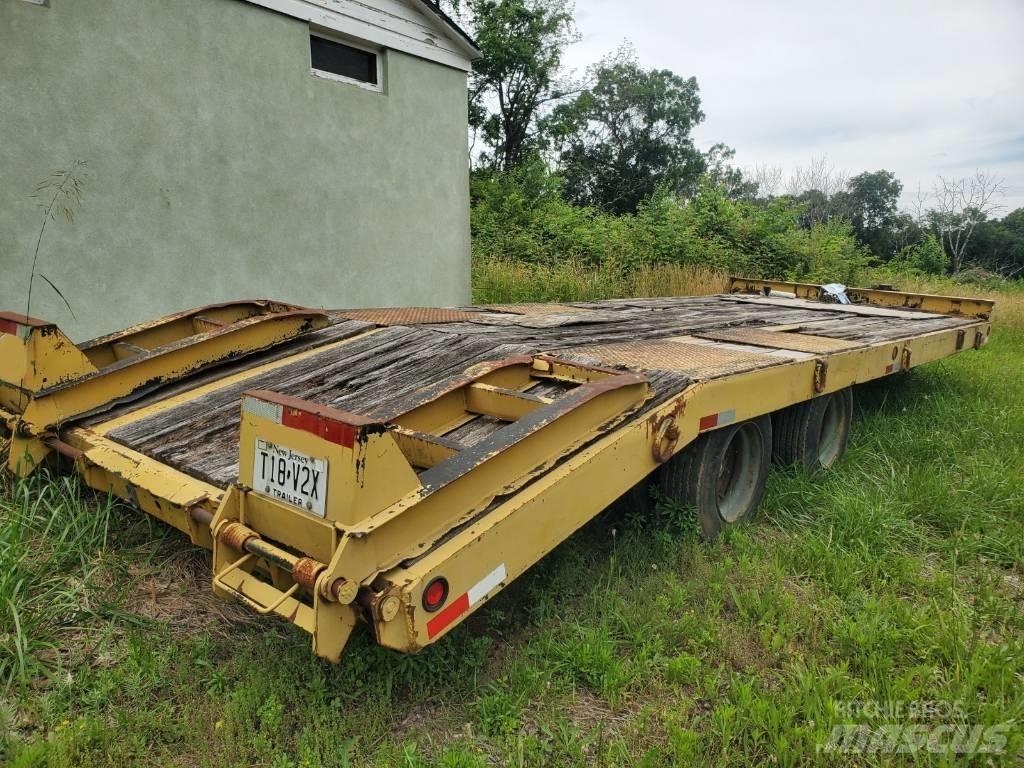 Eager Beaver 20TON Járműszállító pótkocsik