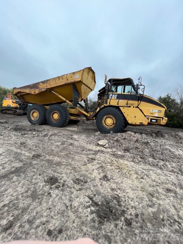 CAT 730 Csuklósdömperek