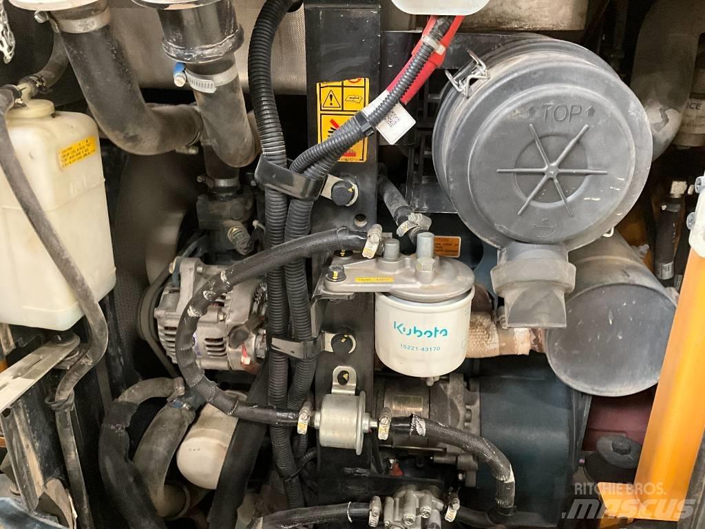 Hyundai 30 Z-9AK Mini kotrók < 7t