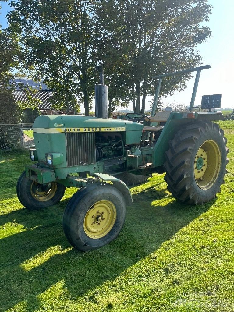 John Deere 1630 Traktorok