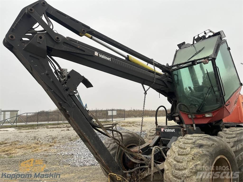 Valmet 911.1 Betakarítók