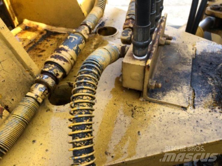 CAT 950BZ lánctalpas dózerek