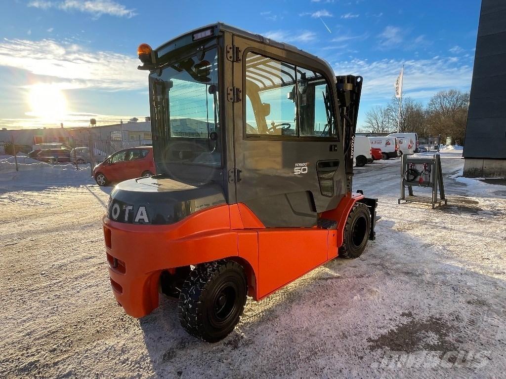 Toyota 8FBMT50 Elektromos targoncák