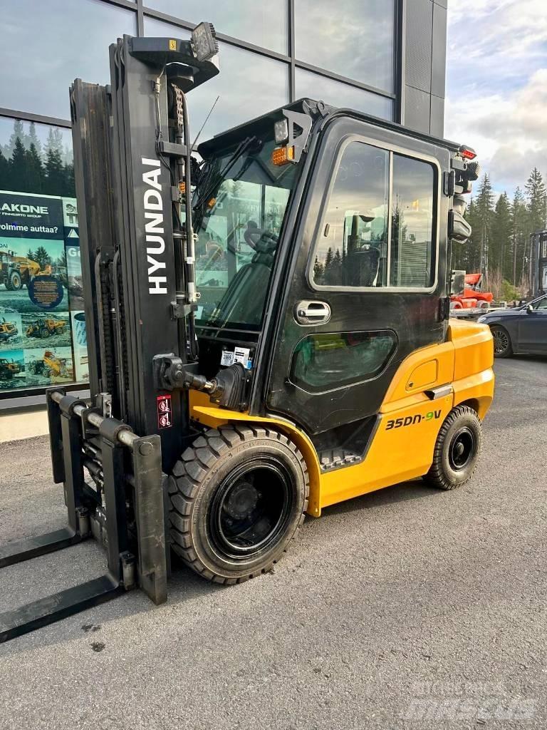 Hyundai 35DN-9V Dízel targoncák