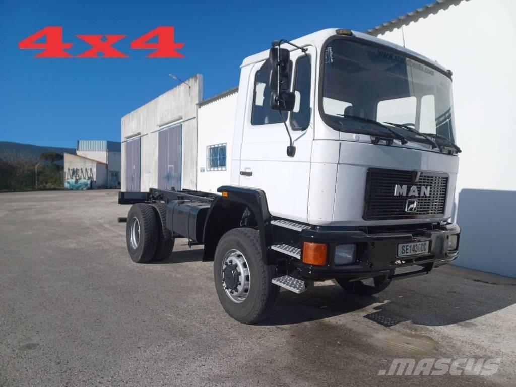 MAN 18.232 AF 4X4 Fülkés alváz