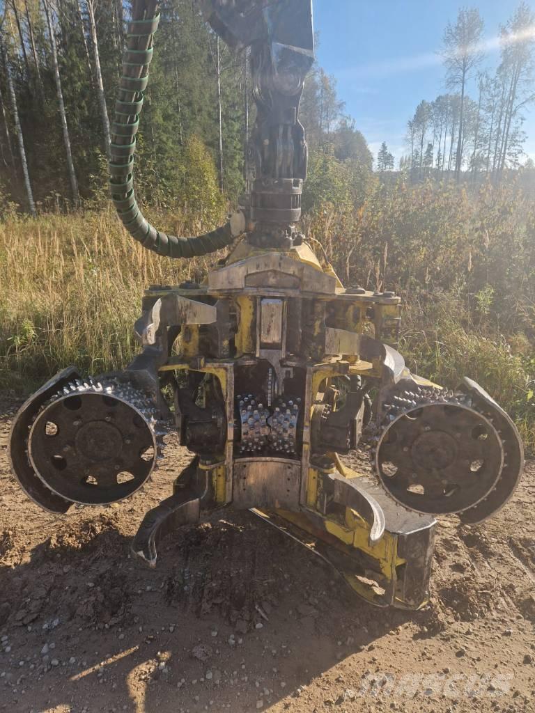 John Deere 1270G Betakarítók