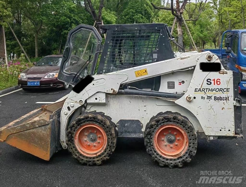 Bobcat S 16 Kompaktrakodók
