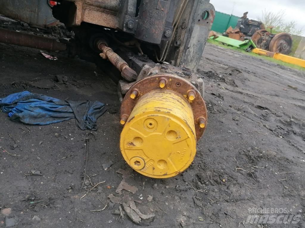 Volvo EW140 2002r Gumikerekes kotrók