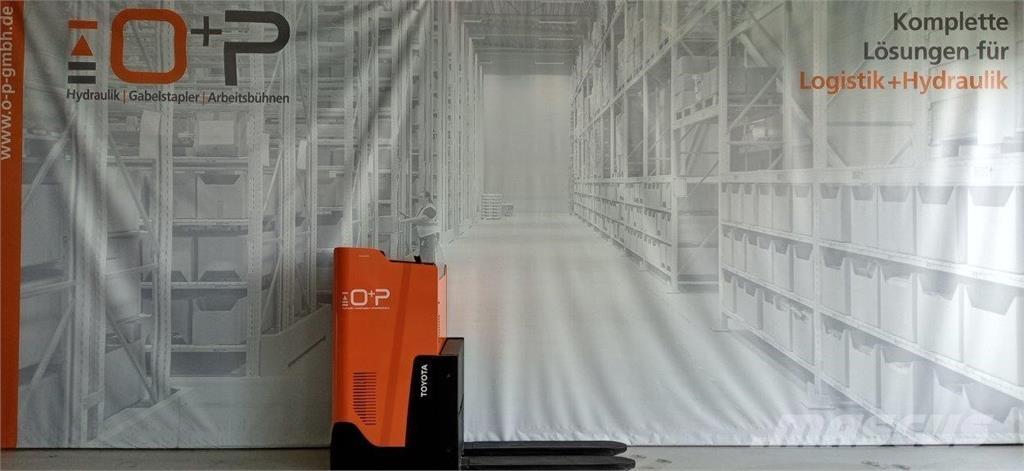 Toyota LSI200 Gyalogkíséretű targonca