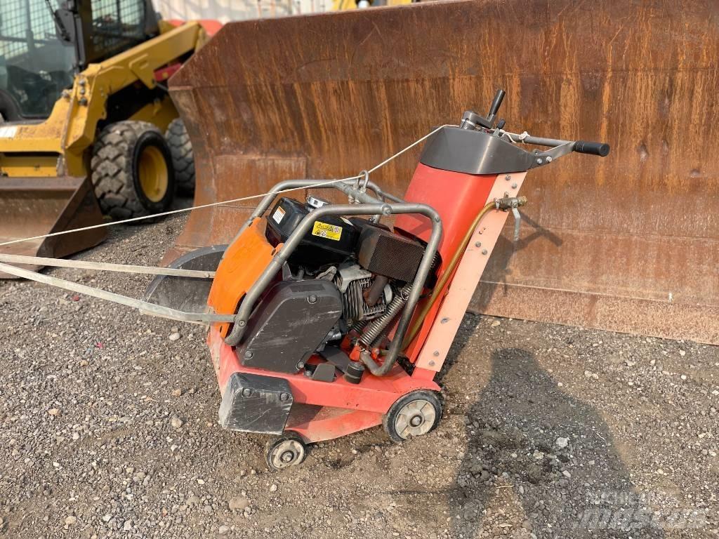 Husqvarna FS413 Beton keverők