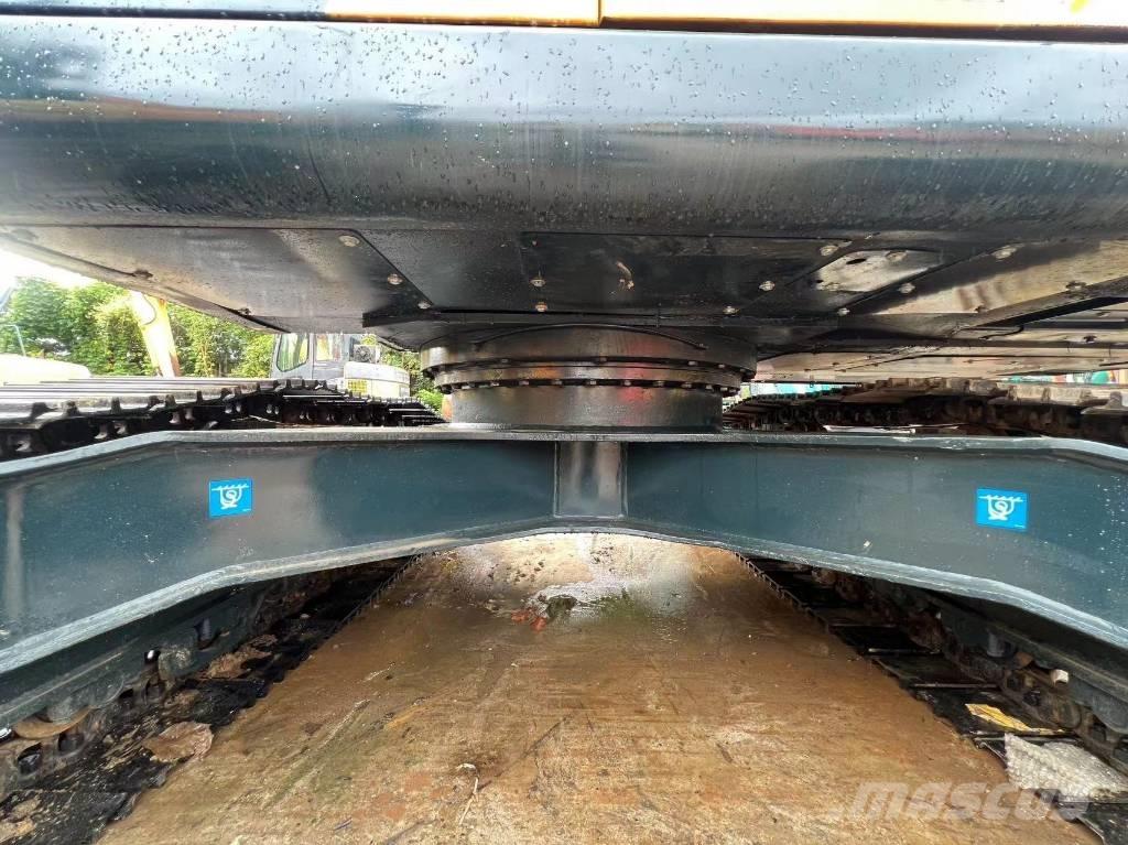 Hyundai 220 LC-9S Lánctalpas kotrók