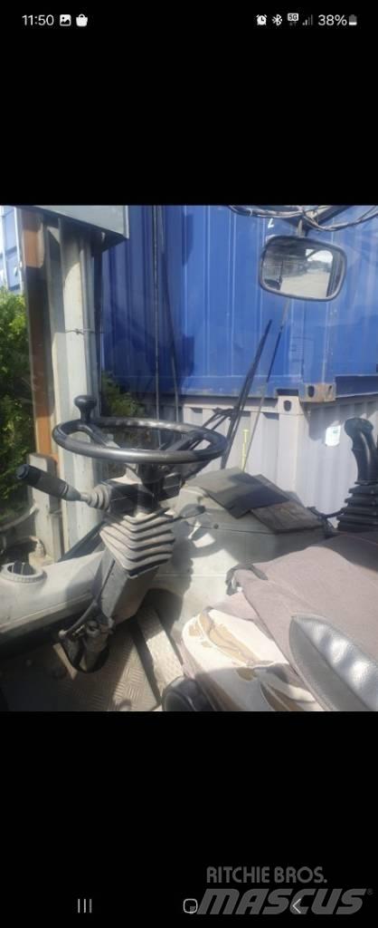 SMV 16 ton Dízel targoncák