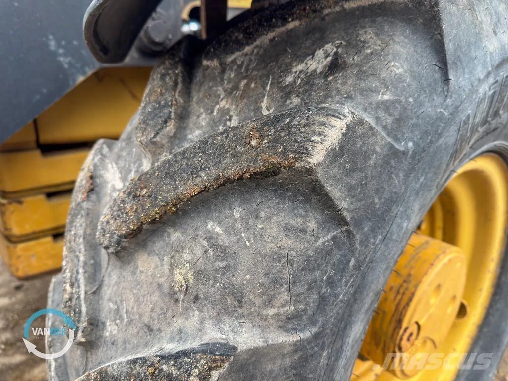 CAT 428C Kotrórakodók