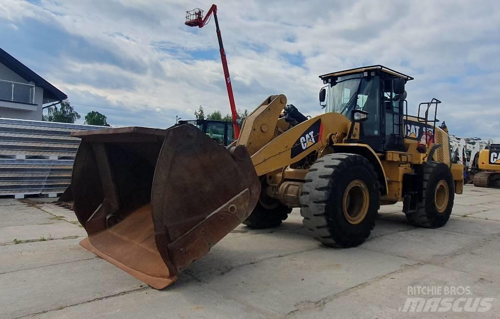 CAT 950 K Gumikerekes homlokrakodók