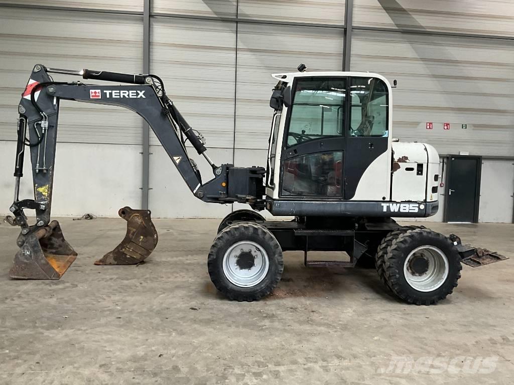 Terex TW 85 Gumikerekes kotrók