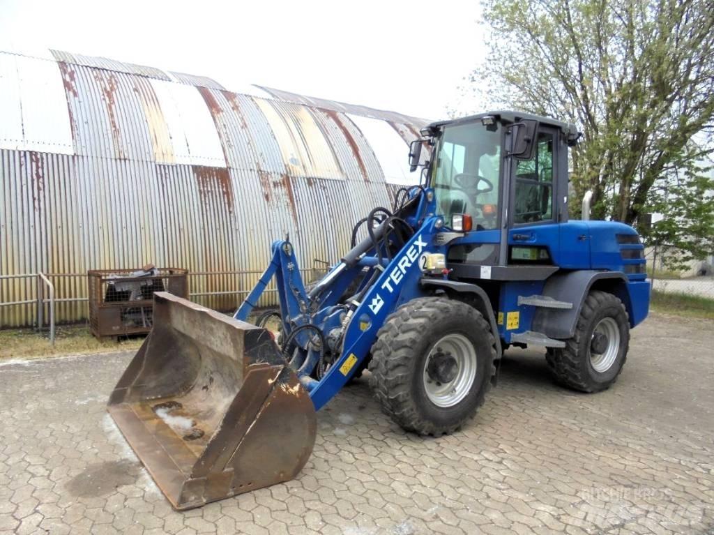 Terex Schaeff TL 100 Gumikerekes homlokrakodók