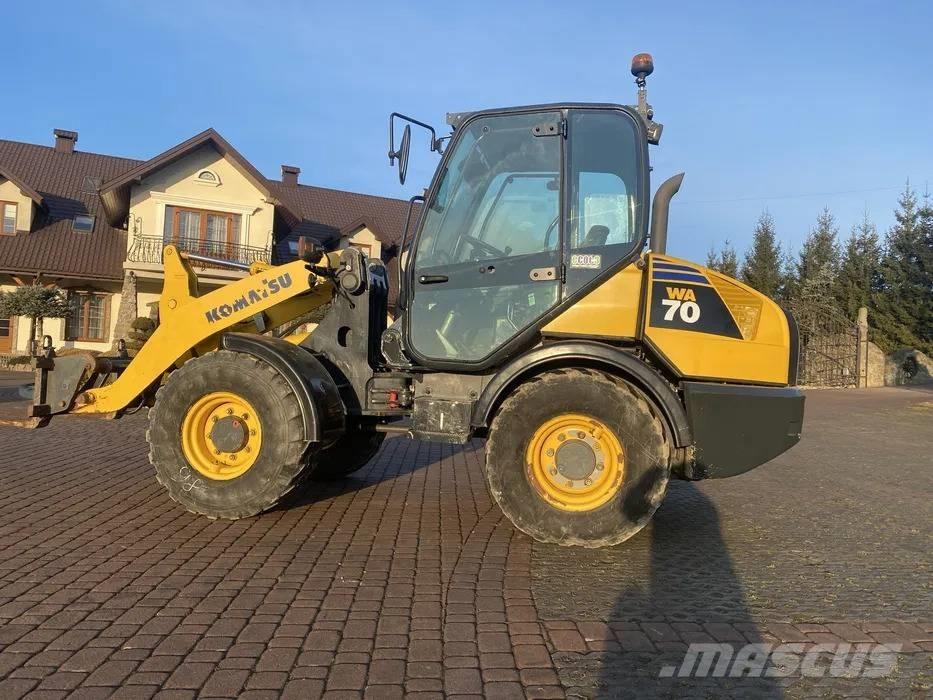 Komatsu WA 70-6 Gumikerekes homlokrakodók