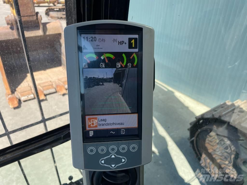 CAT 374F L Lánctalpas kotrók