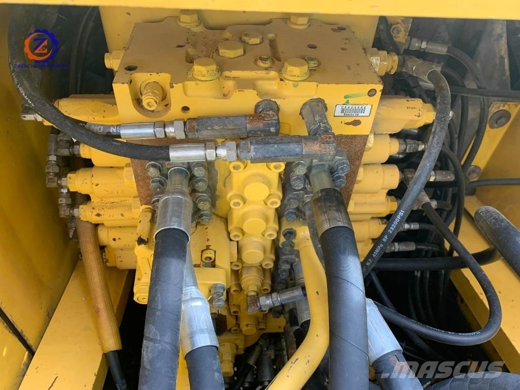 Komatsu PC 300 Lánctalpas kotrók