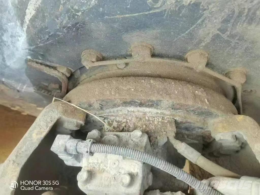 Dynapac 610AC Kombinált hengerek