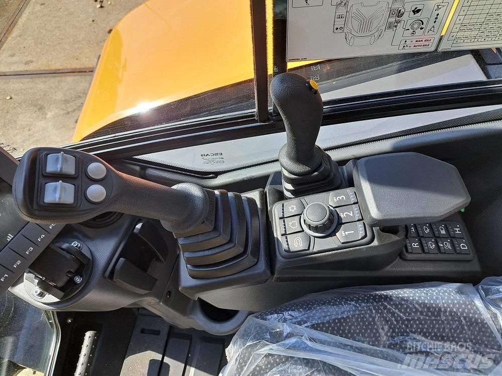 CASE CX50D Mini kotrók < 7t