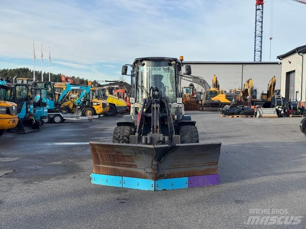 Terex TL 100 Gumikerekes homlokrakodók