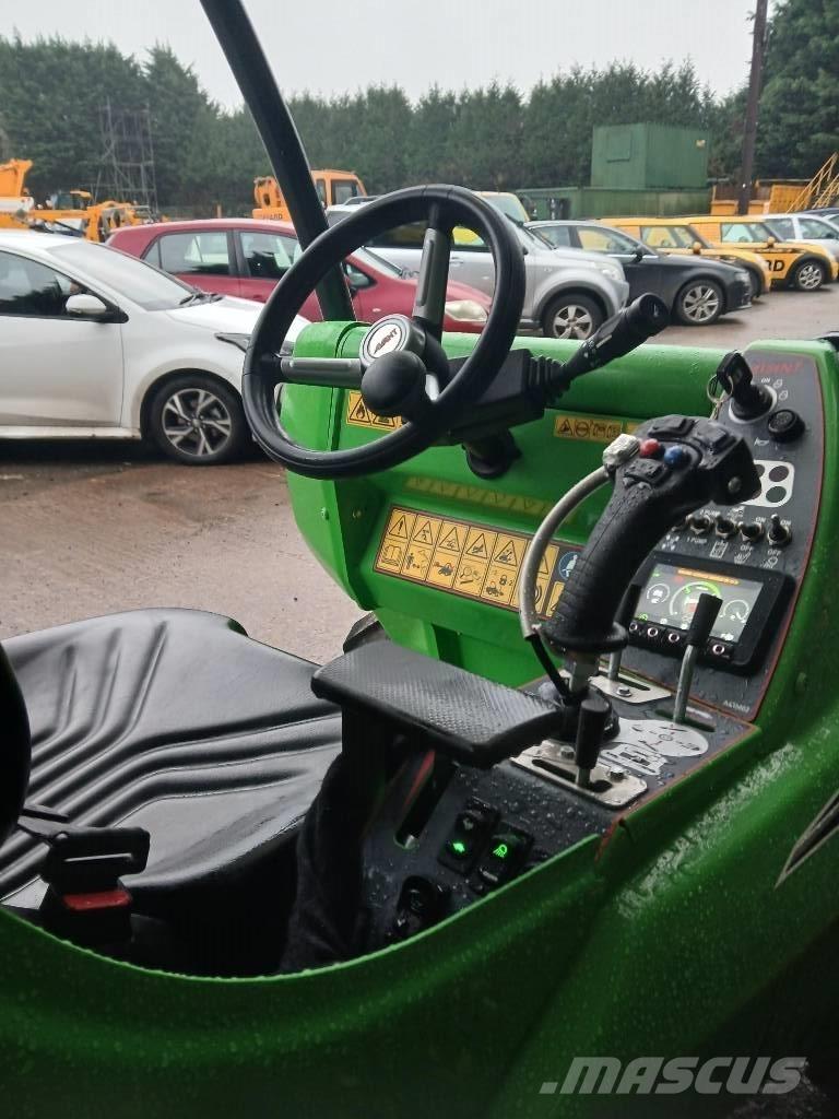 Avant 760 I Univerzális rakodók