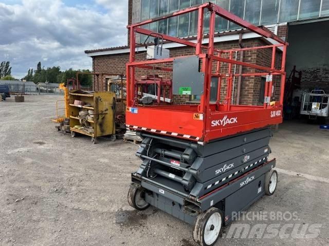 SkyJack SJ 4632 Ollós emelők