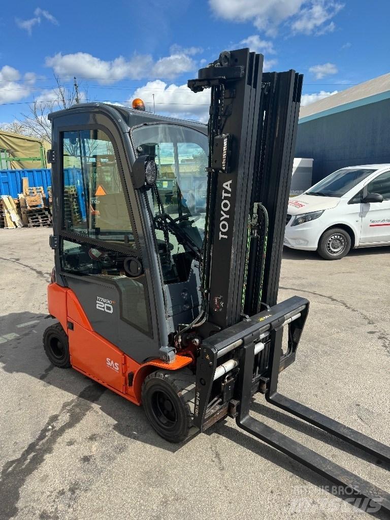 Toyota 8FBMK20T Elektromos targoncák