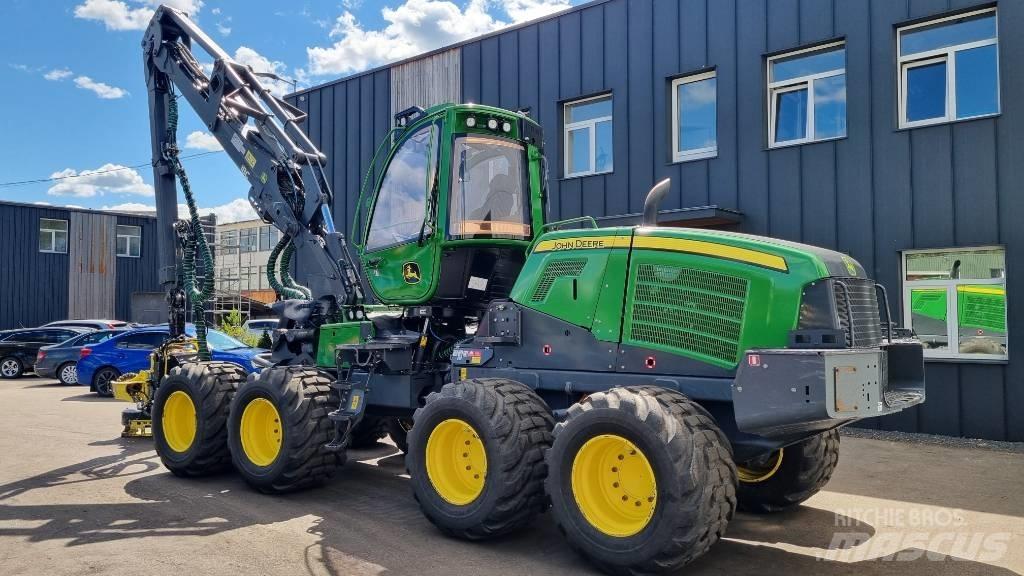 John Deere 1170 G Betakarítók