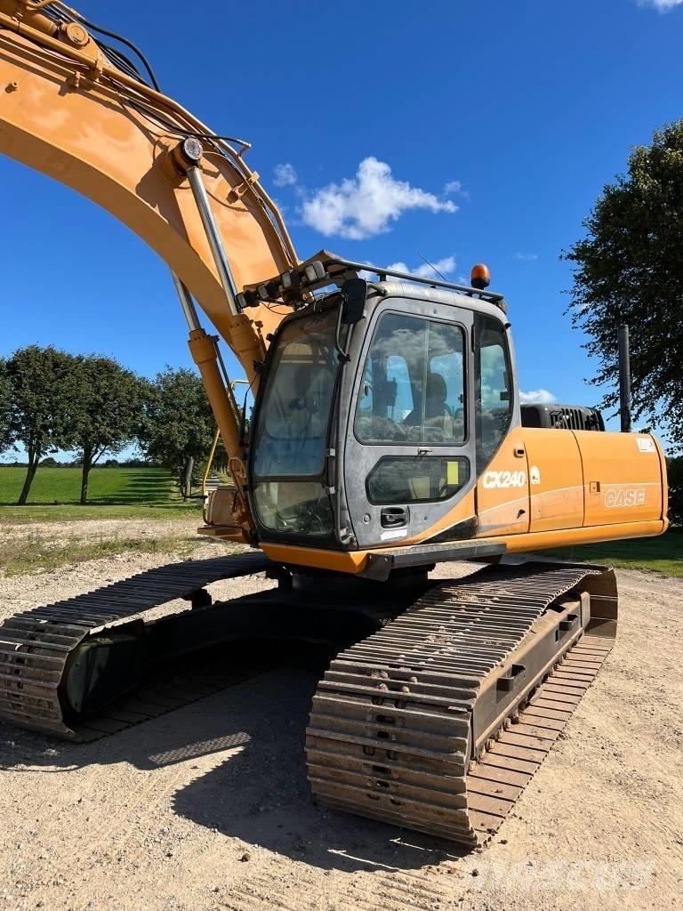 CASE CX 240 Lánctalpas kotrók