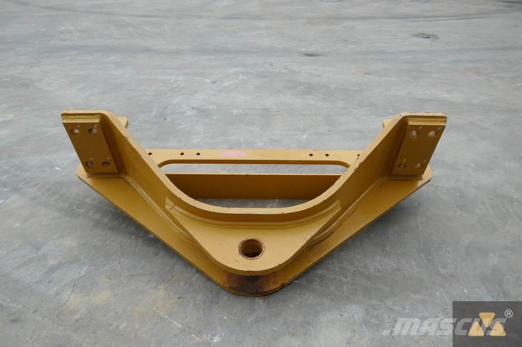 CAT 140M3 Drawbar Haszonjárművek - Egyéb