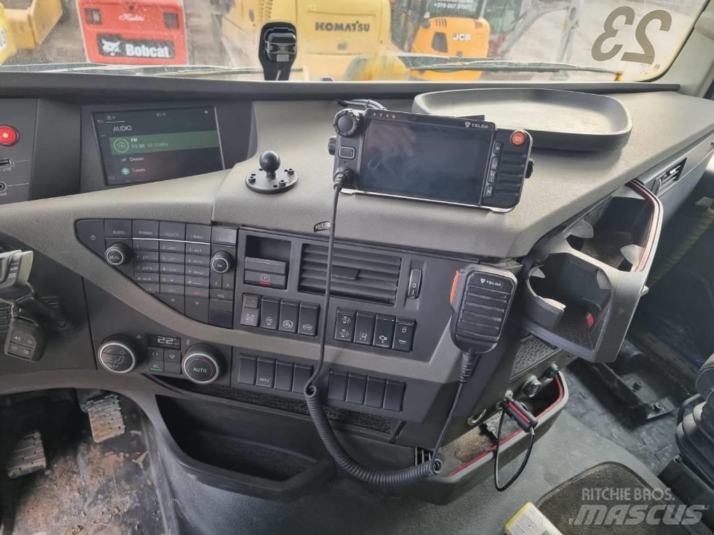 Volvo FH 540 Hidraulikus konténerszállító