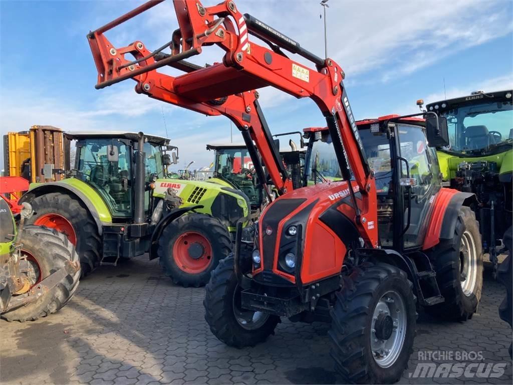 Ursus C-380 Traktorok