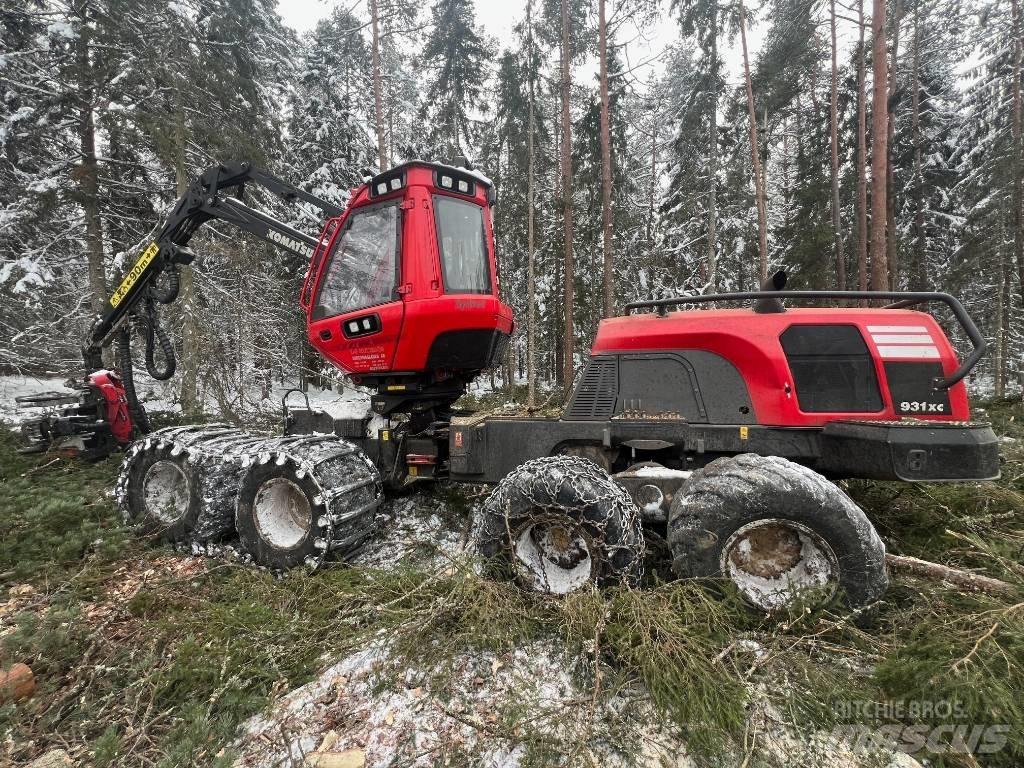 Komatsu 931xc Betakarítók