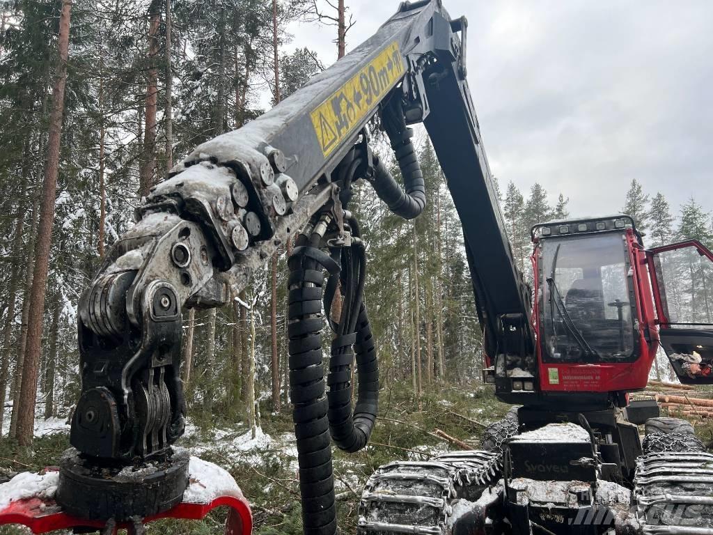 Komatsu 931xc Betakarítók