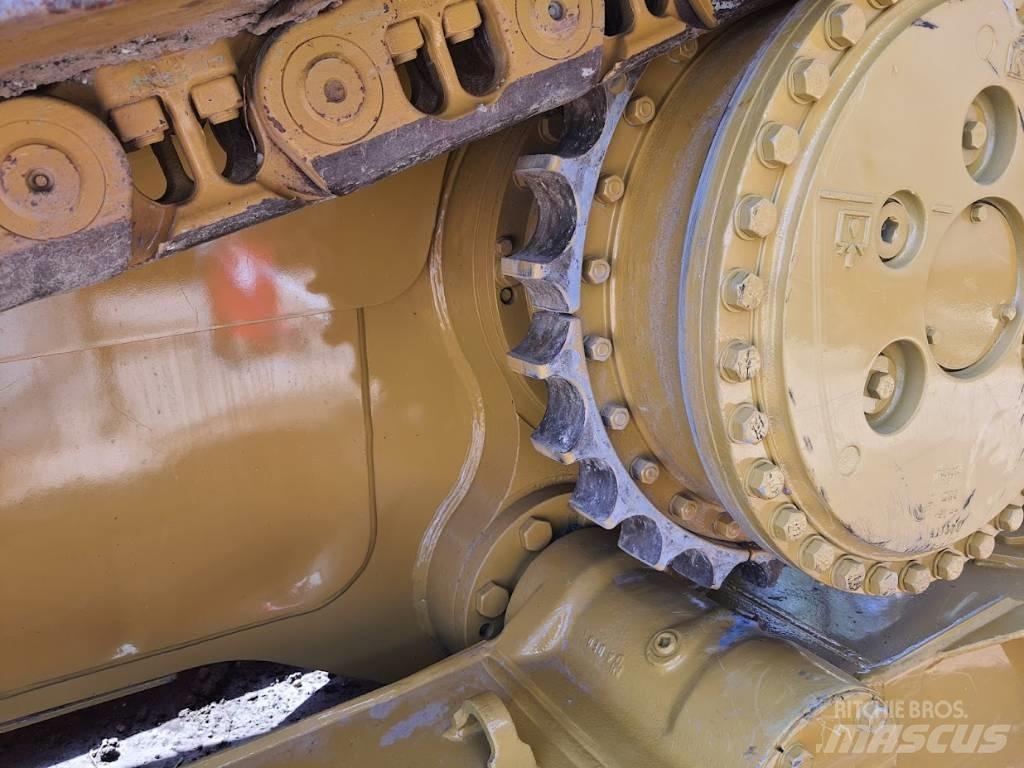 CAT D 6 R XL III lánctalpas dózerek
