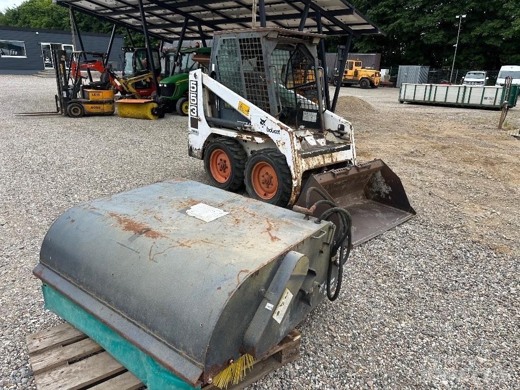 Bobcat 553 Kompaktrakodók