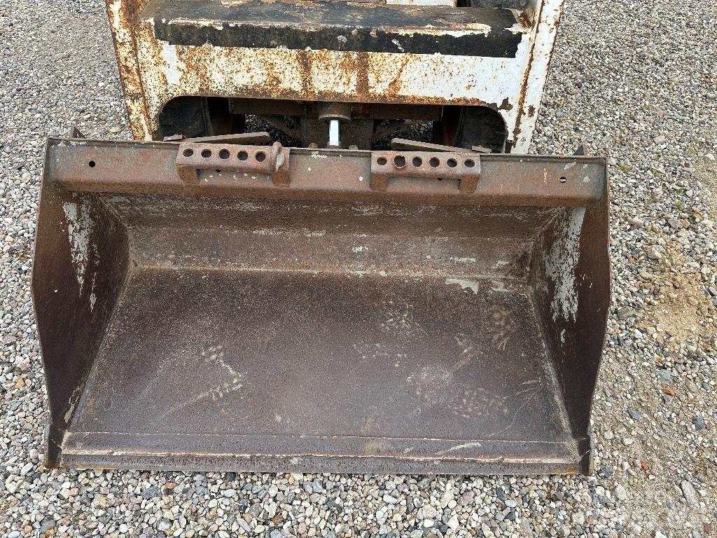 Bobcat 553 Kompaktrakodók