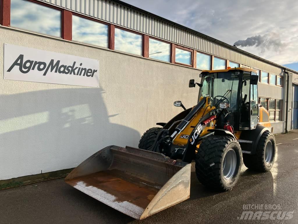 JCB 409 STAGE V - AGRI Mini homlokrakodók
