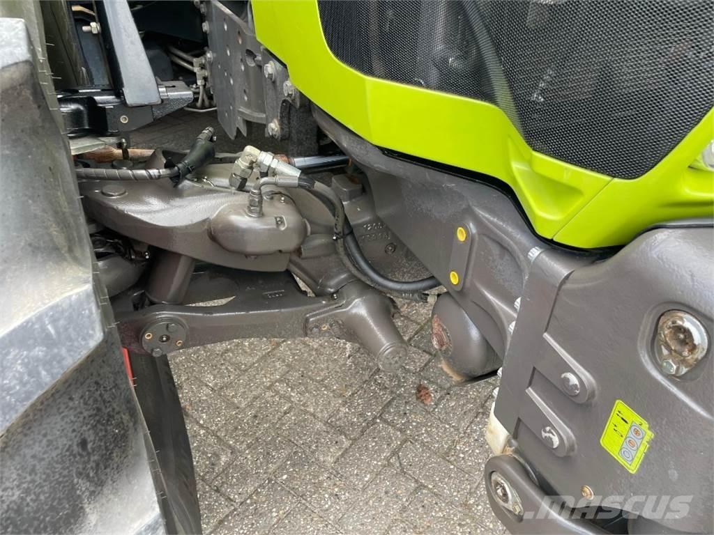 CLAAS Arion 650 Traktorok