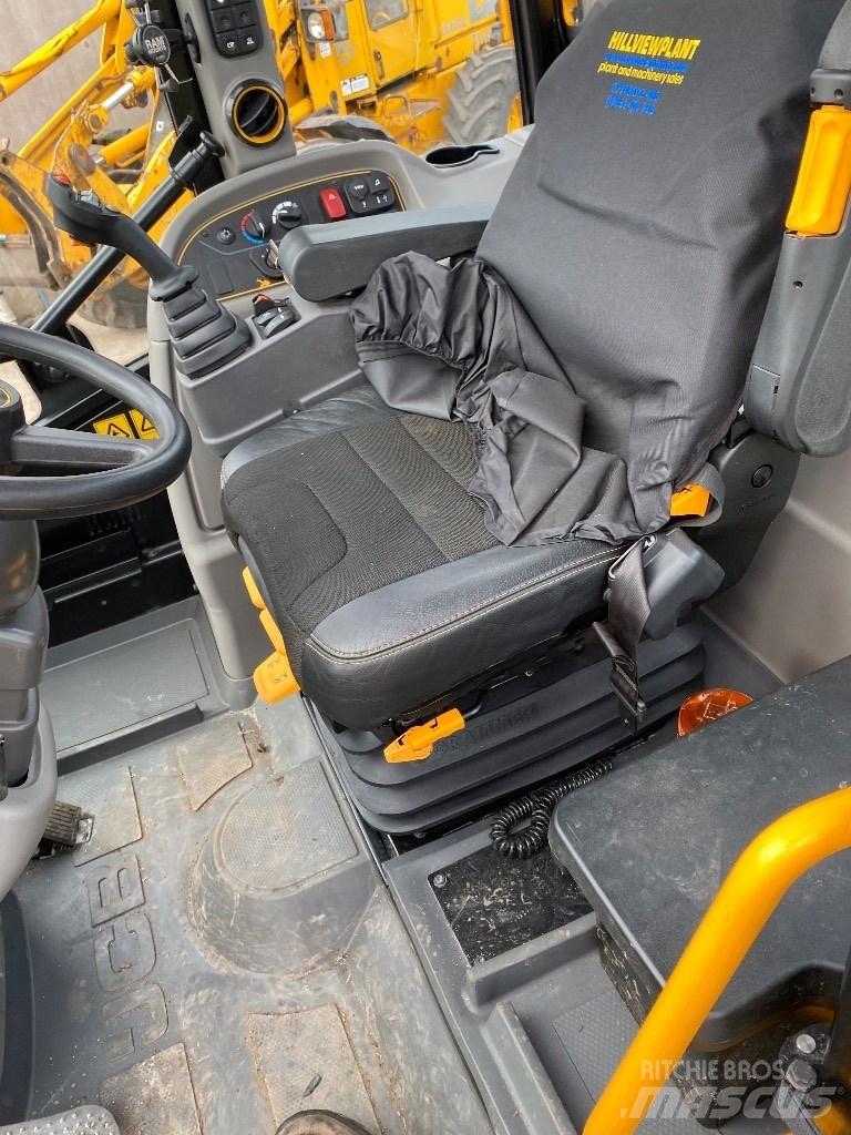 JCB TM 320 S Teleszkópos mezőgazdasági rakodók