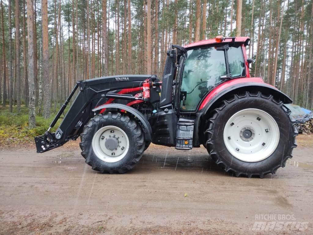 Valtra T234 Active Traktorok