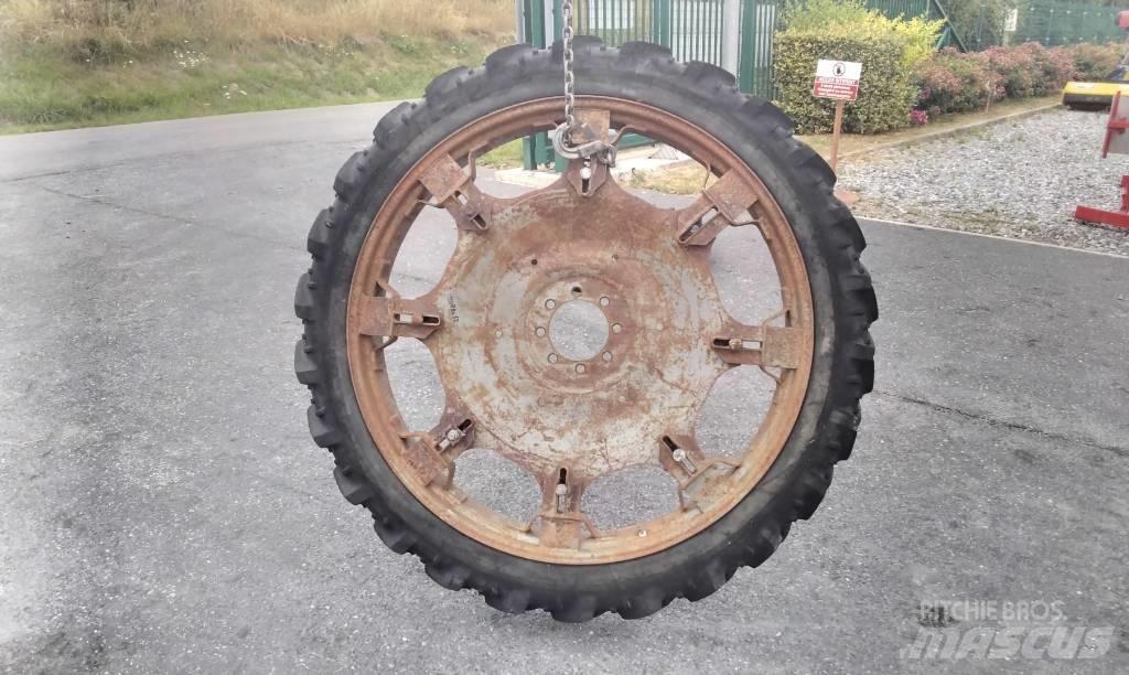 Kleber 8.3R44 Gumiabroncsok, kerekek és felnik