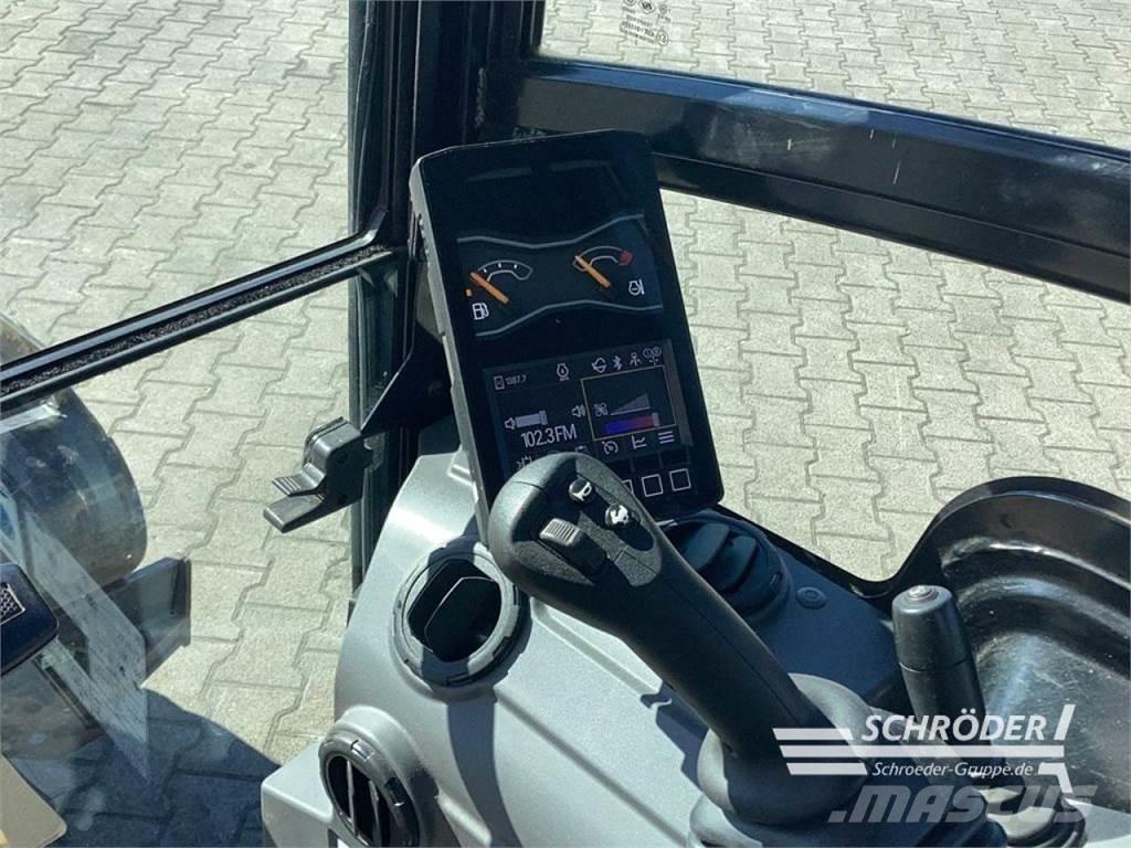 CAT 301.6 Gumikerekes kotrók