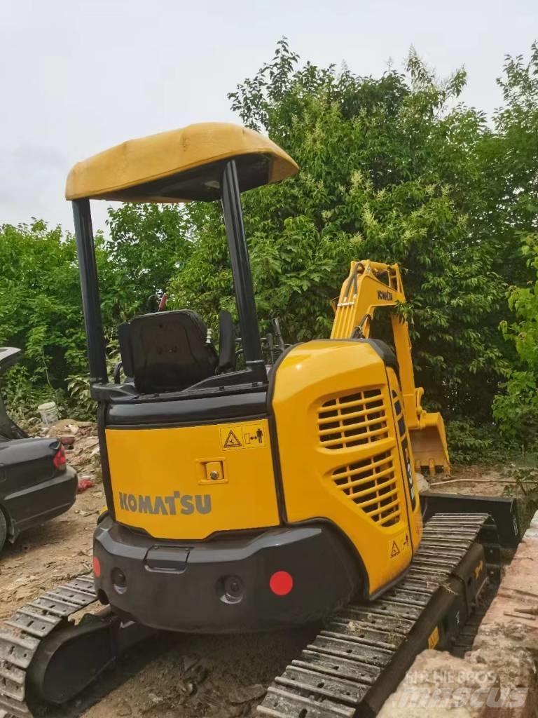 Komatsu PC 35 MR Mini kotrók < 7t
