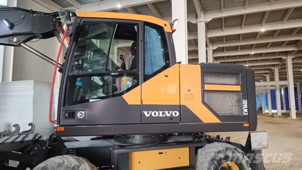 Volvo EW 160 E Gumikerekes kotrók